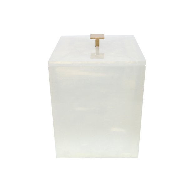 lixeira de piso resina madreperola com puxador dourado charm decor a